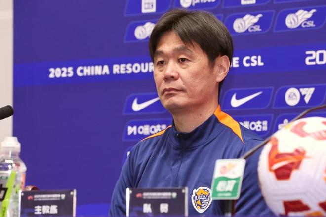 記者：青島海?；蜃饨鑳蓢?guó)足新星，參與亞洲杯4戰(zhàn)。
